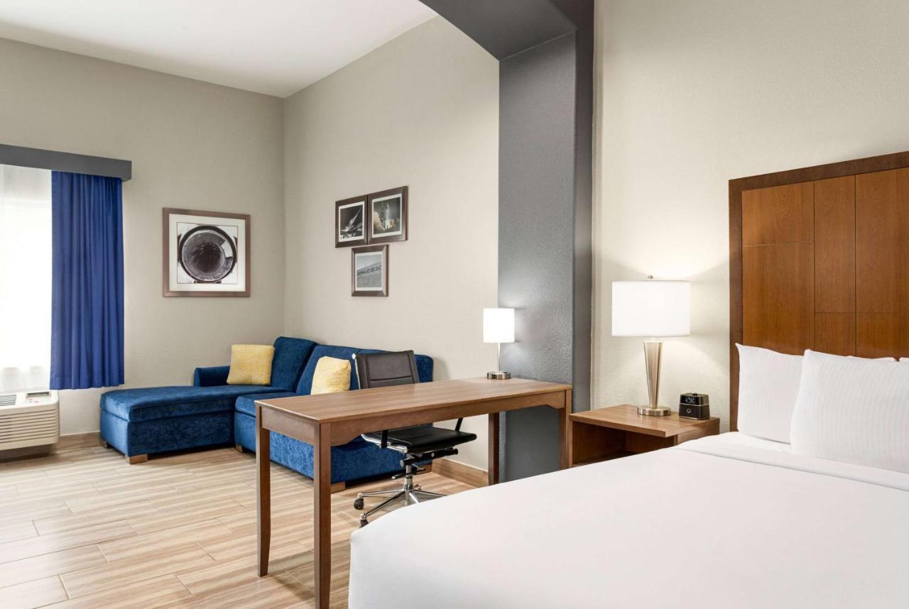 La Quinta By Wyndham Brownsville North Екстер'єр фото